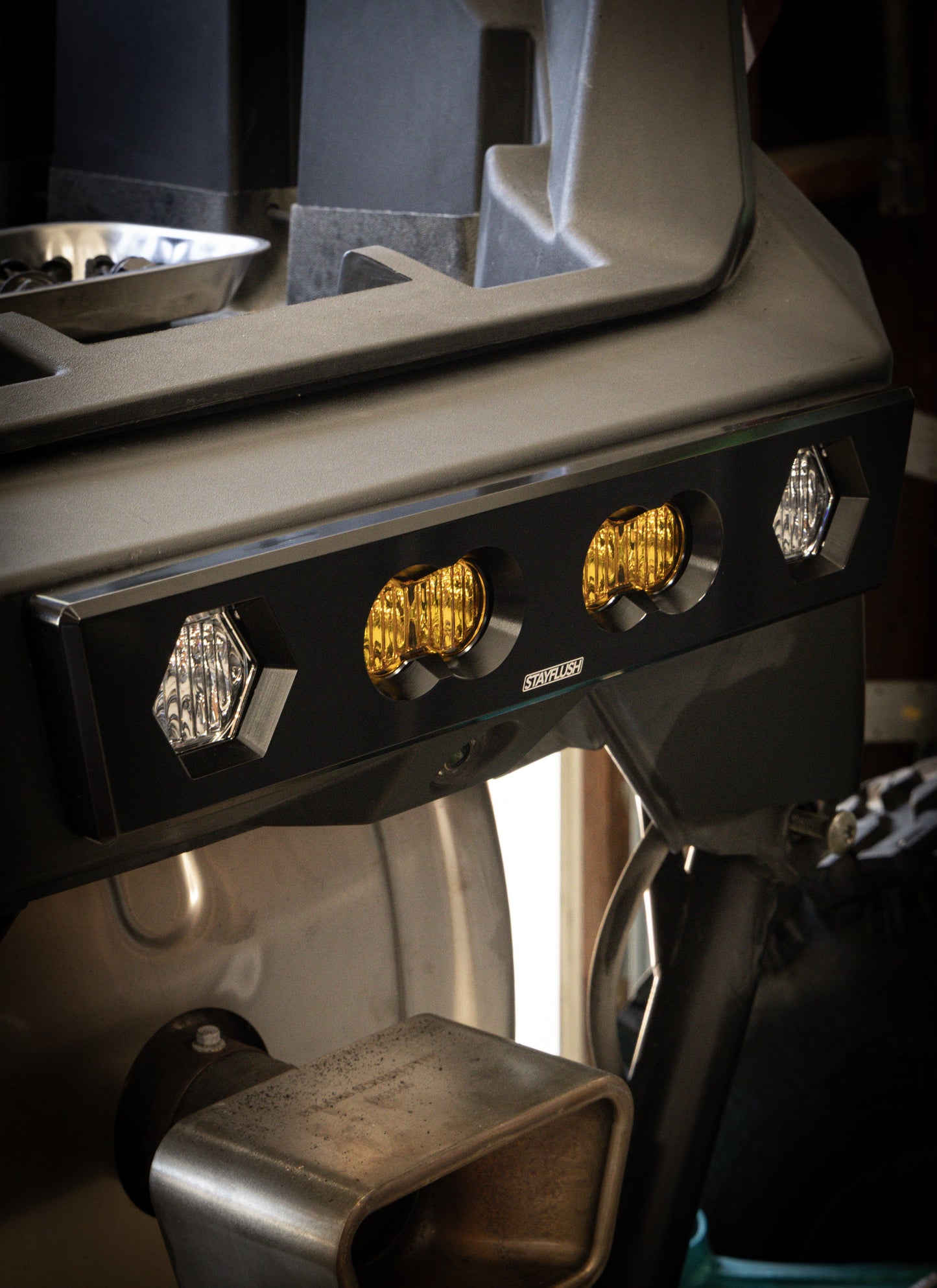 StayFlush Polaris Pro/R Billet Chase Light Mount